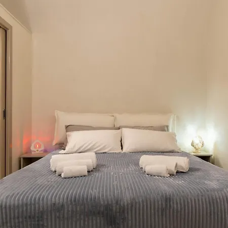 Casa Pino - Duplex In Town Μπάρι